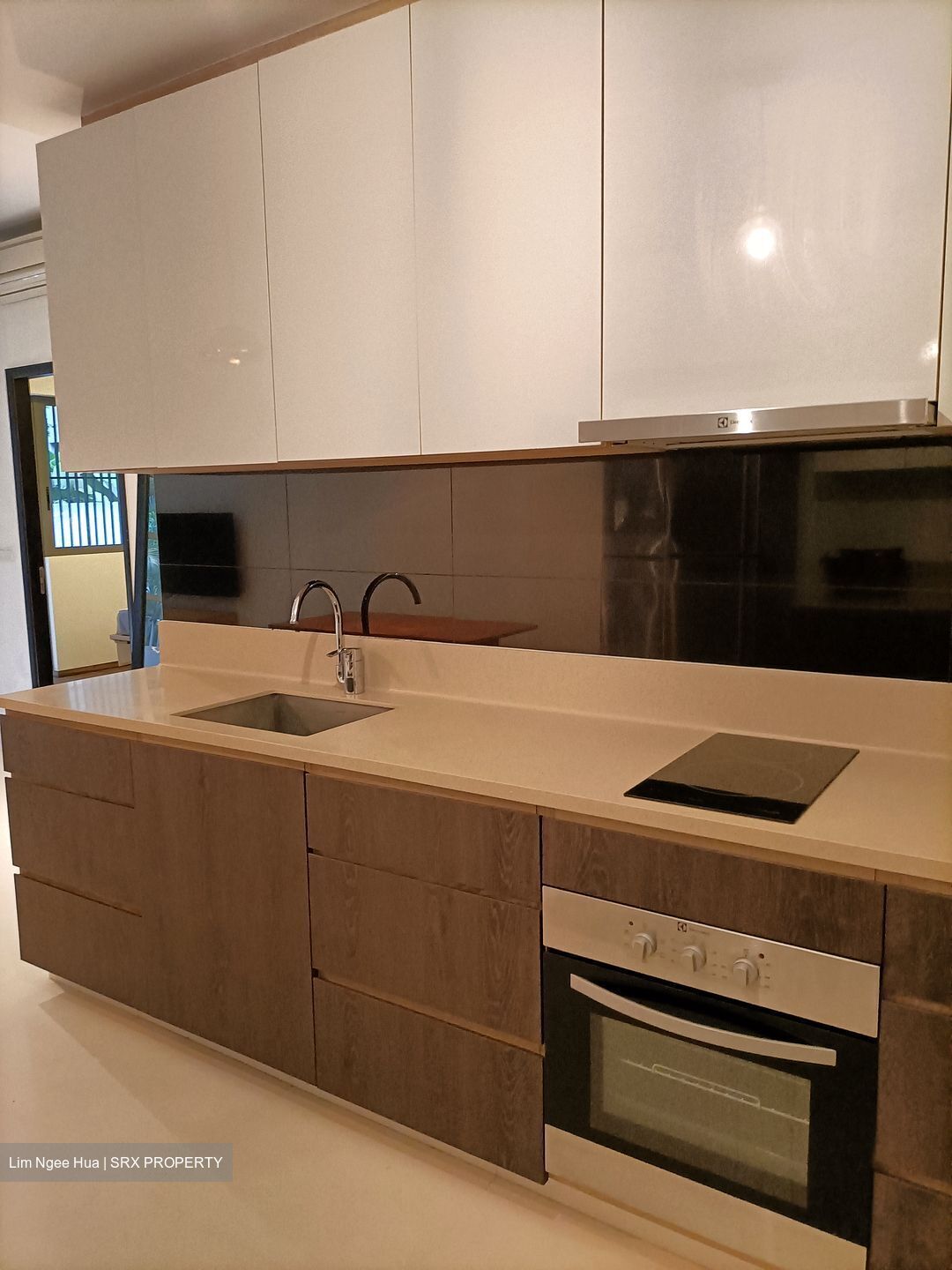 E Maison (D13), Apartment #454728981
